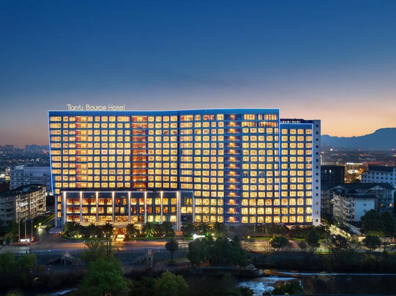 青城山文旅推荐官赵雅芝入住酒店推荐