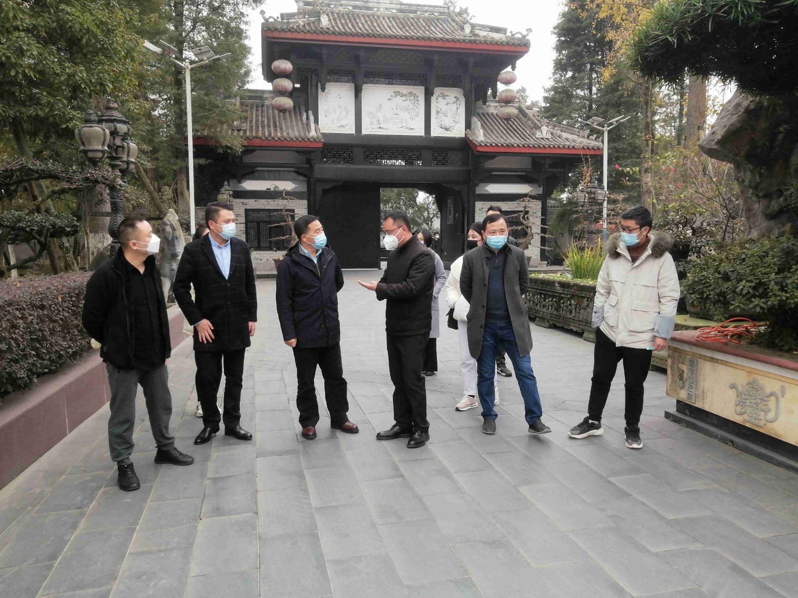 1671005215385392.jpg 1.jpg