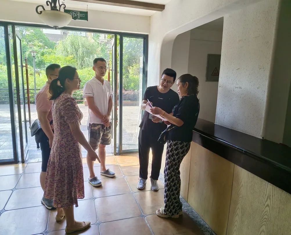 1687680210137903.jpg 640.jpg