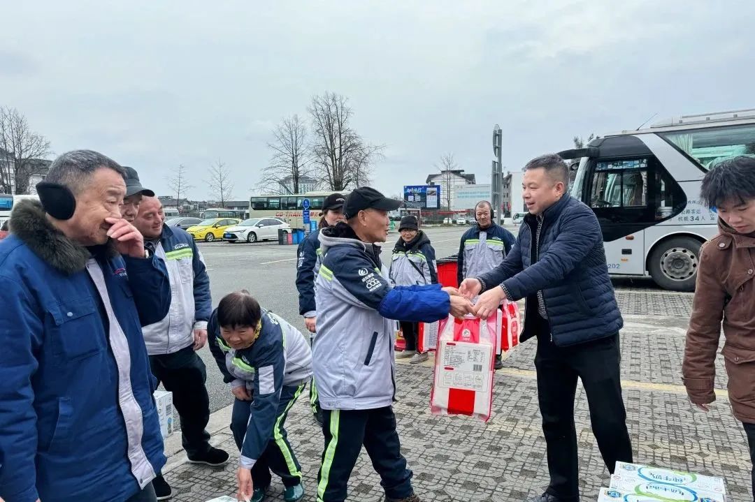 1707443924129491.jpg 91b4a4fbe055d69722a5c1e915569664.jpg