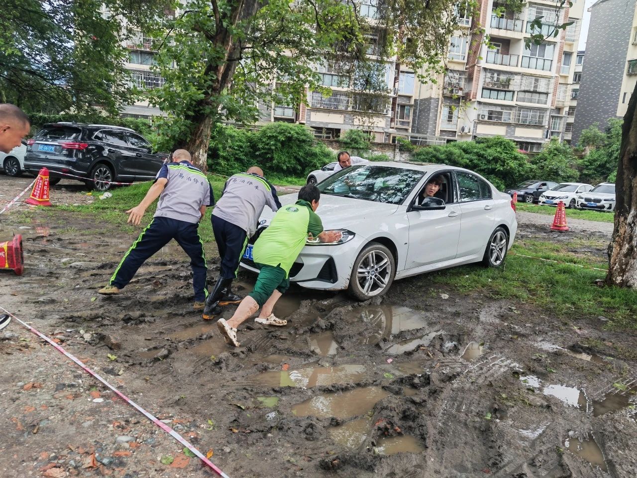 1721872090177721.jpg 582e961e229165a4f7fffcd122605bdb.jpg